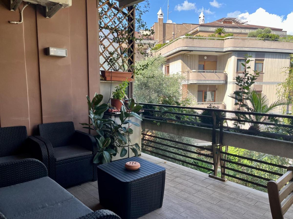 Moderno Bilocale Con Terrazzo Apartment Rom